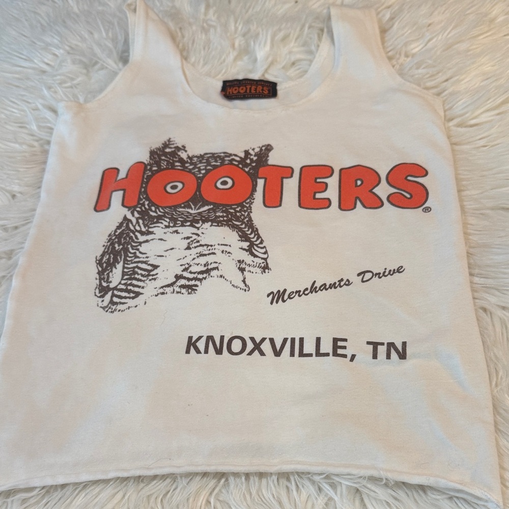 Vintage Hooters Tank Top